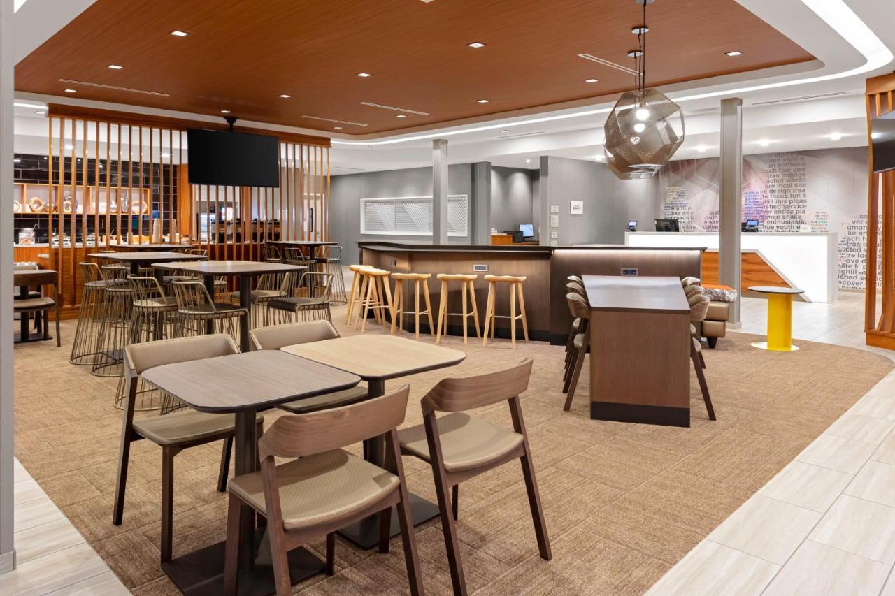 Springhill Suites By Marriott Бофорт Экстерьер фото